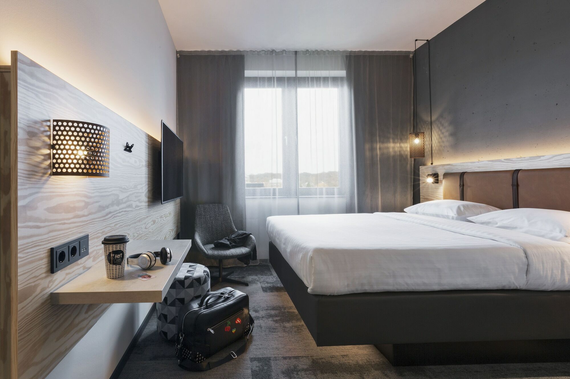 Moxy Frankfurt Airport Kelsterbach Hotel Exterior photo